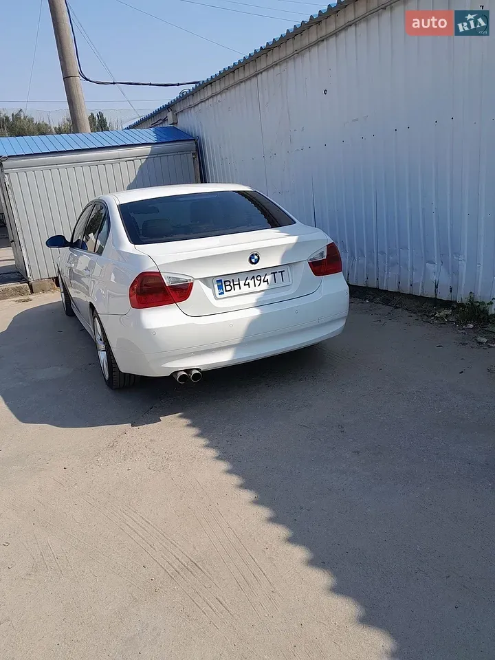 BMW 3 Series 2008 photo 4