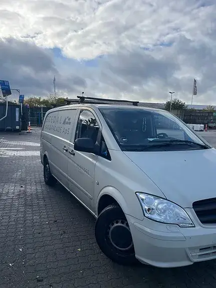 Mercedes-Benz Vito 113