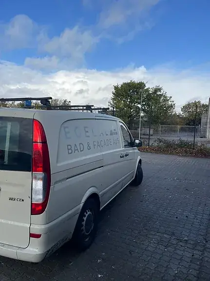Mercedes-Benz Vito 113 2011 photo 2