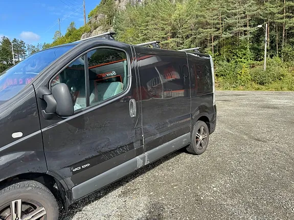 Renault Trafic 2007 photo 2