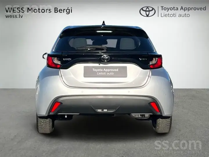 Toyota Yaris 2025 photo 4