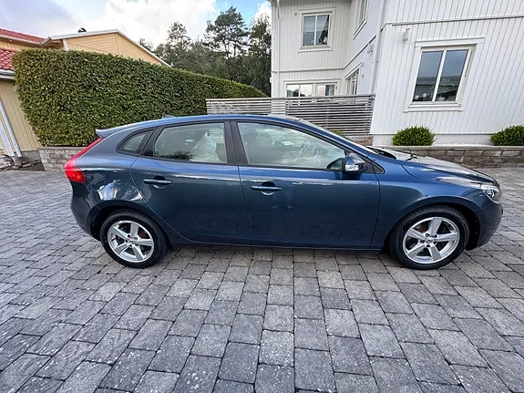 Volvo V40 2018 photo 5