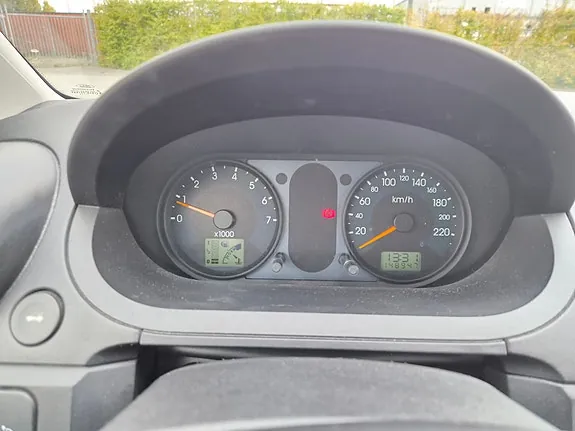 Ford Fiesta 2003 photo 5