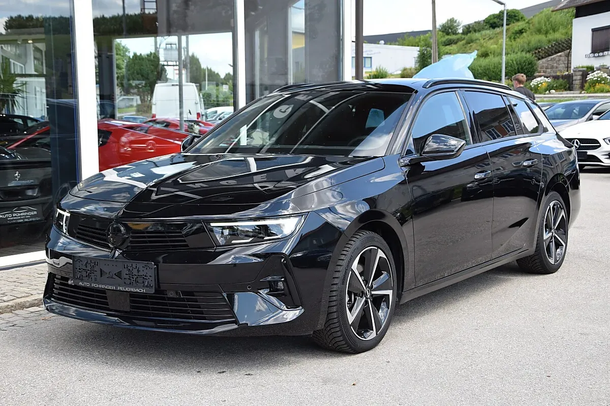 Opel Astra 2025 photo 2