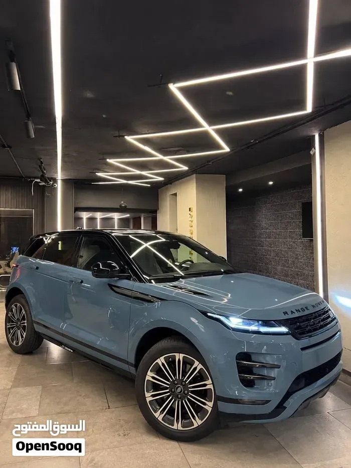 Land Rover Range Rover Evoque 2026 photo 5