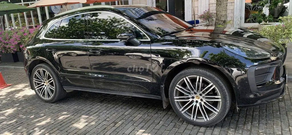 Porsche Macan 2015 photo 2