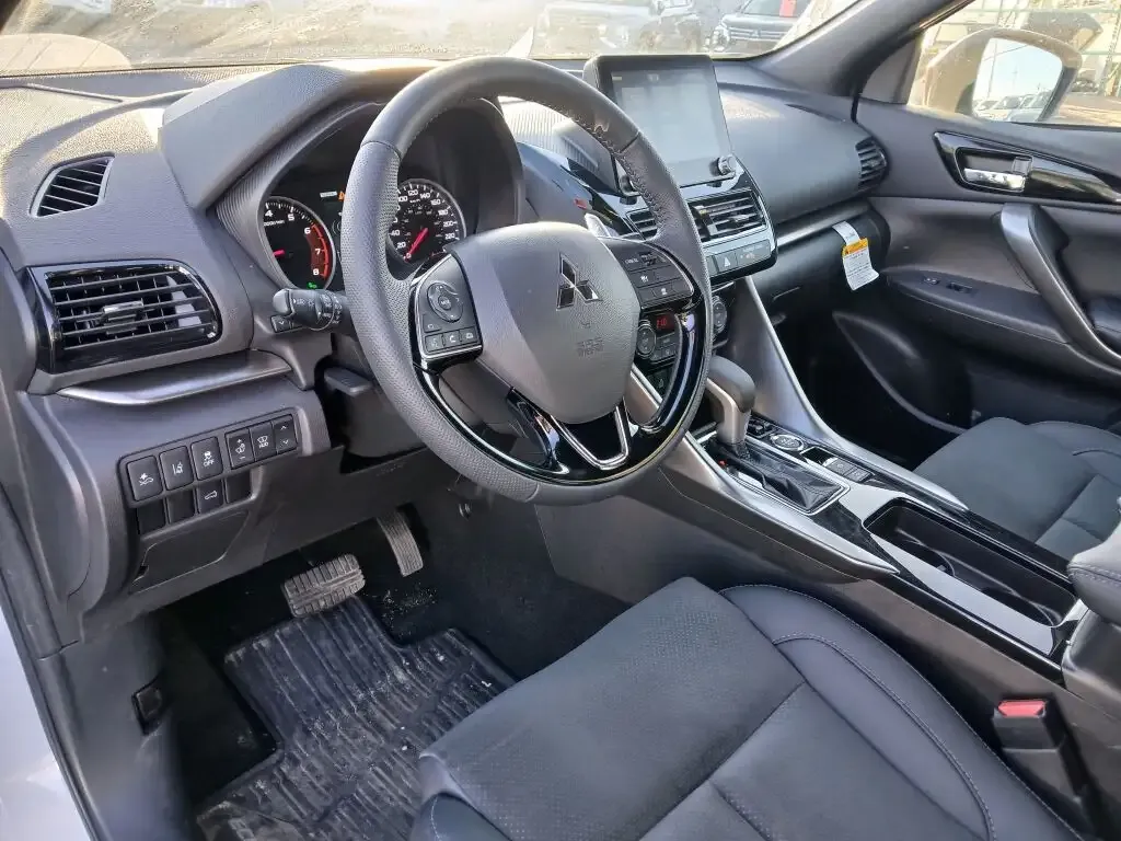 Mitsubishi Eclipse Cross 2026 photo 5
