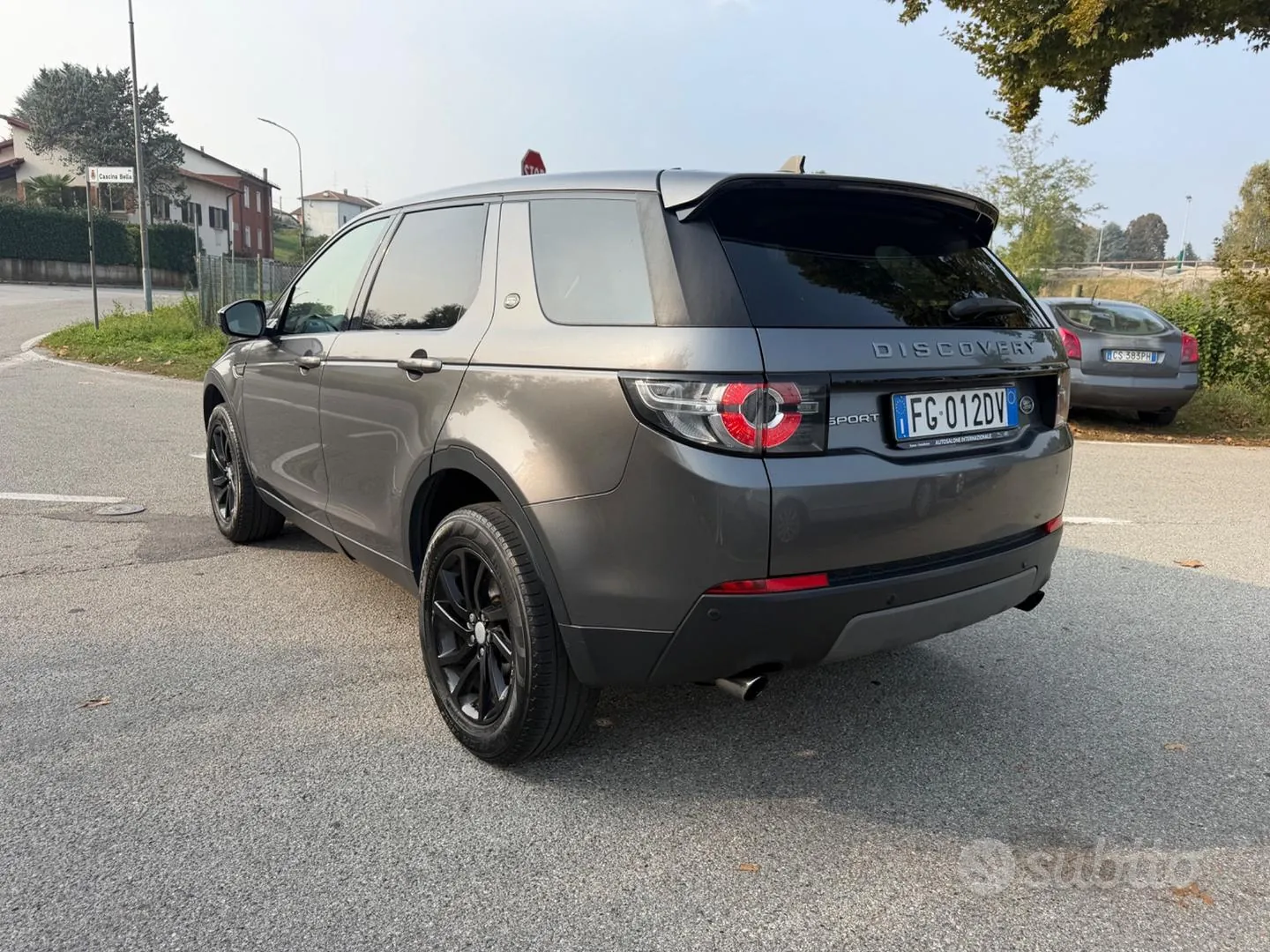 Land Rover Discovery Sport 2016 photo 4