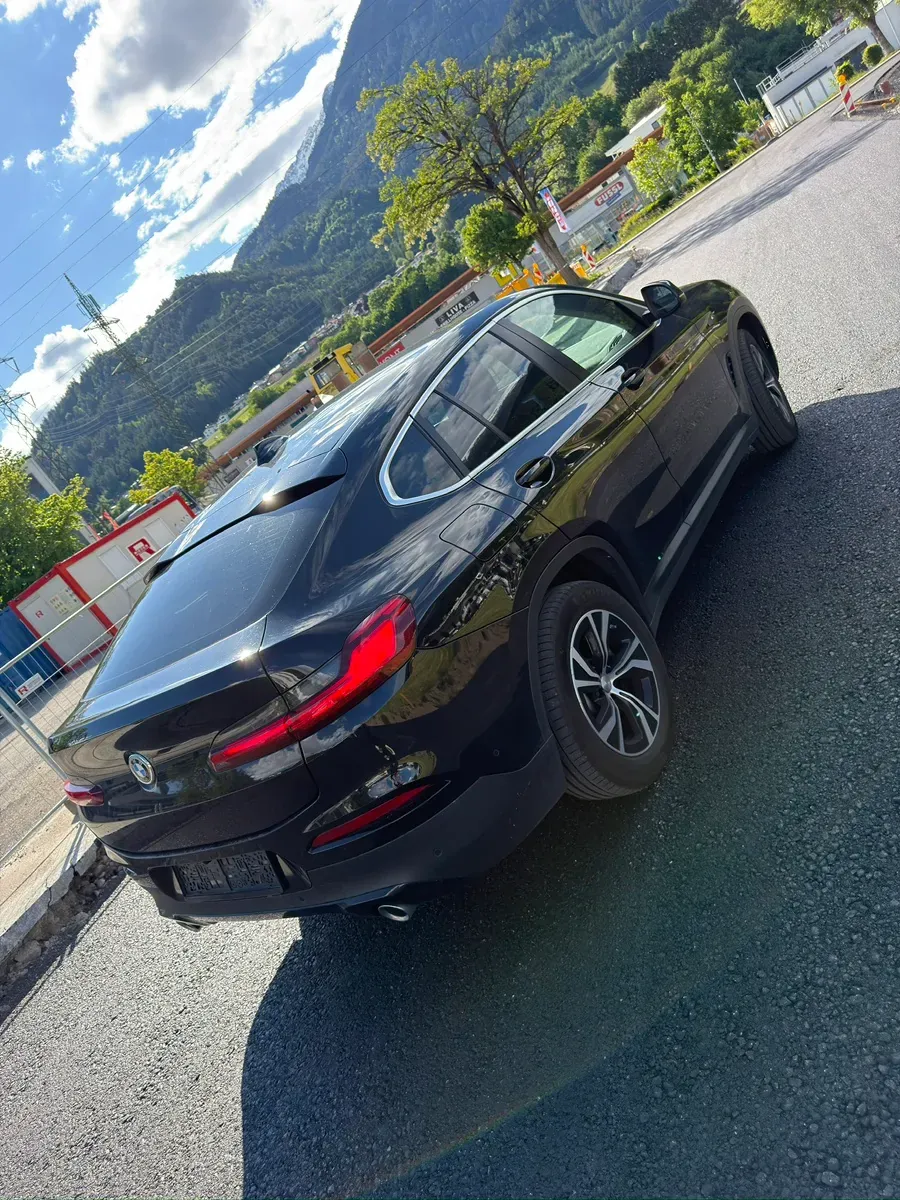 BMW X4 2020 photo 2