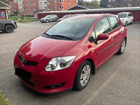 Toyota Auris 2007 photo 2
