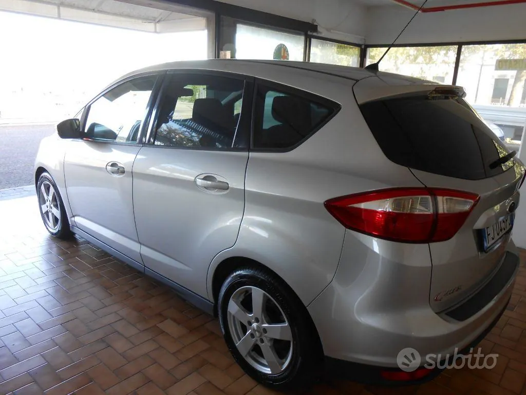 Ford C-Max 2014 photo 4