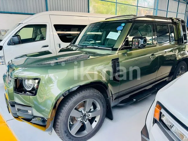 Land Rover Defender 2026 photo 3