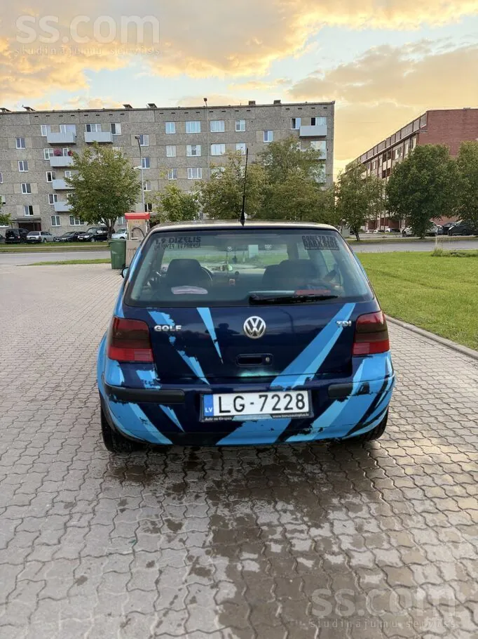 Volkswagen Golf 4