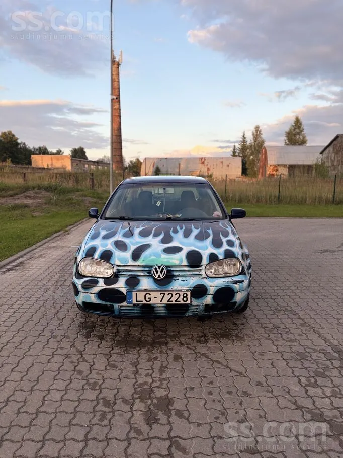 Volkswagen Golf 4 2001 photo 4