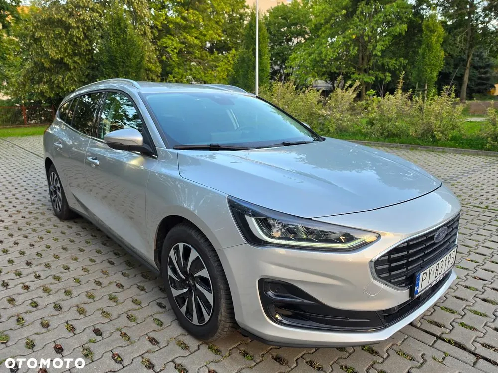 Ford Focus 2024 photo 2