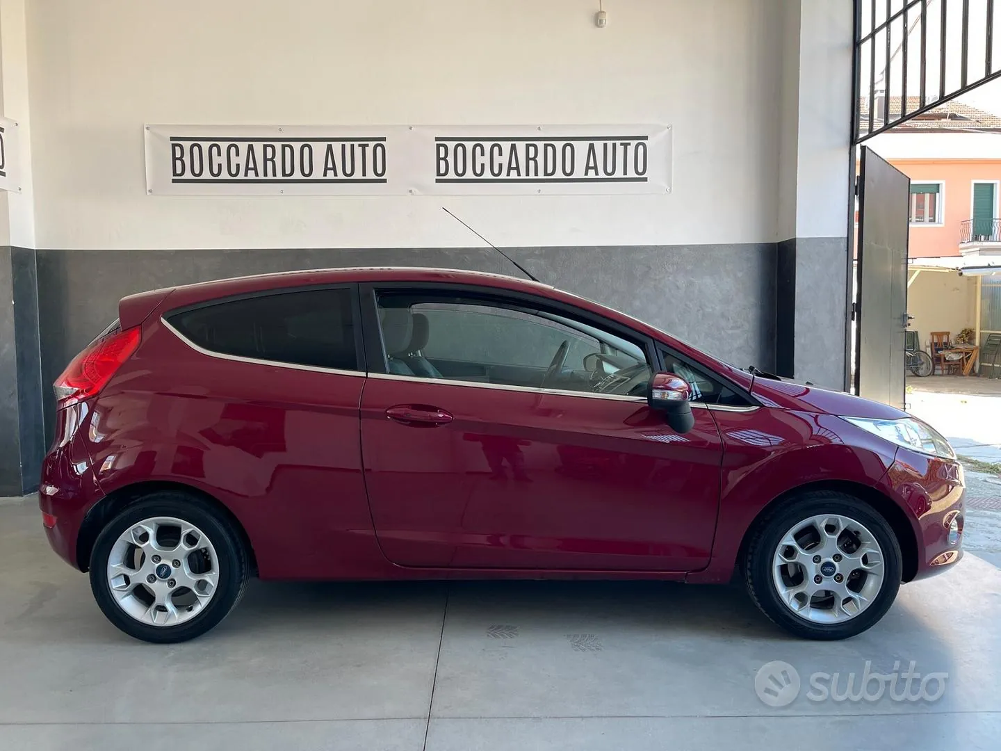 Ford Fiesta 2013 photo 3