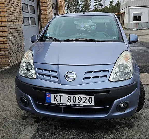 Nissan Pixo