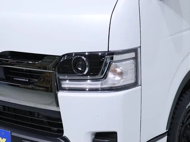 Toyota Hiace 2026 photo 4