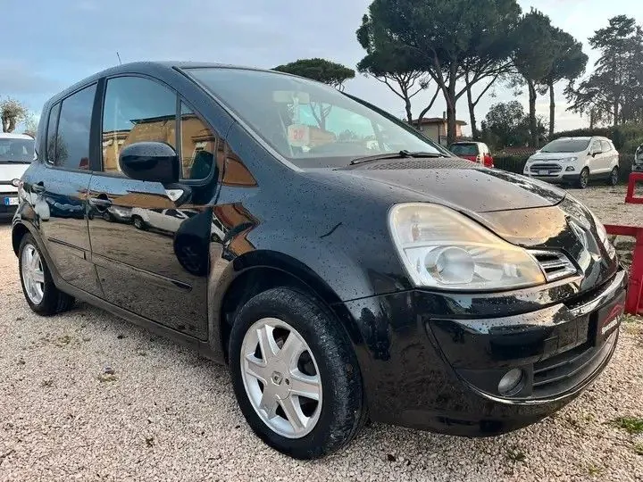 Renault Modus 2010 photo 3