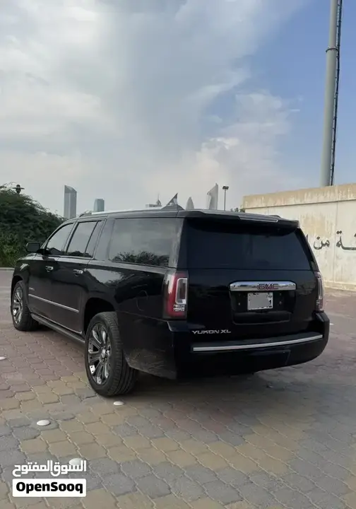 GMC Yukon 2016 photo 3