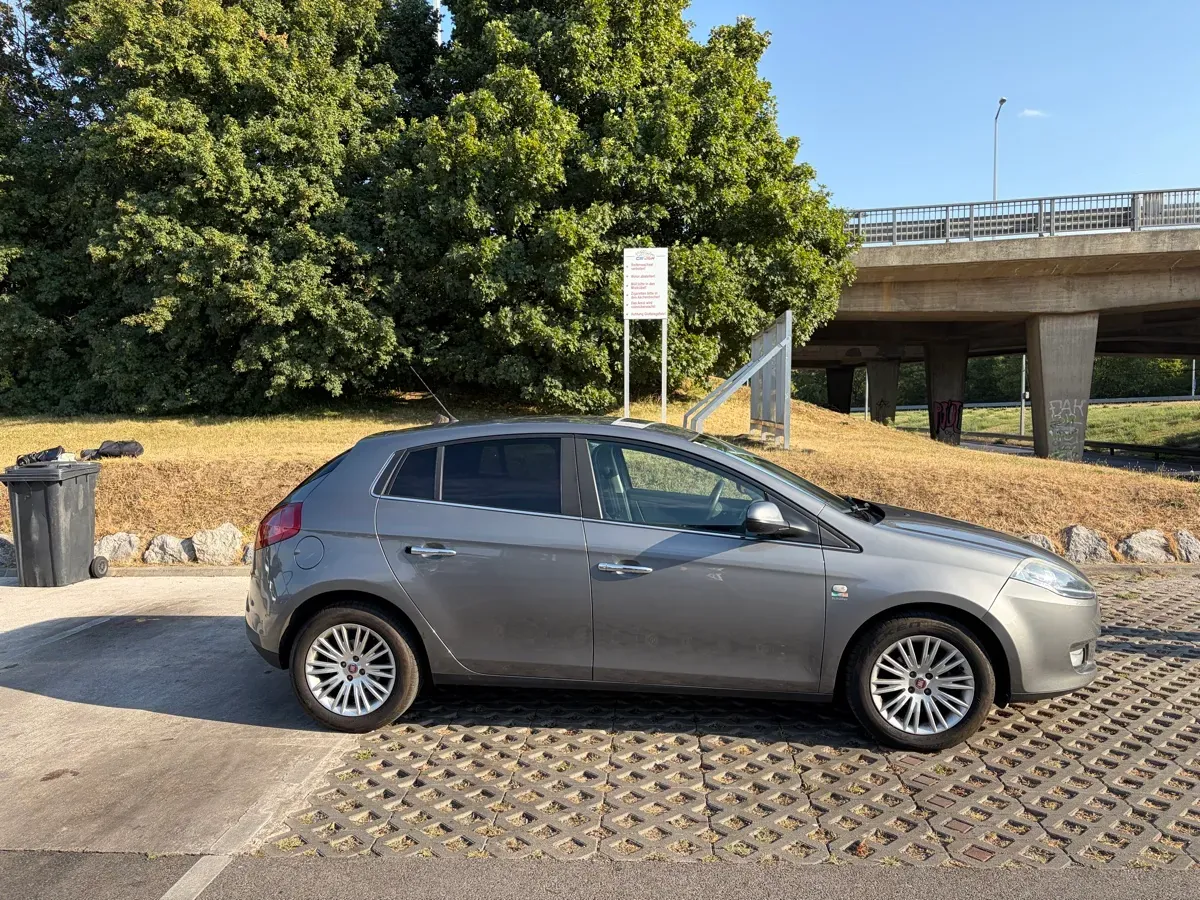 Fiat Bravo 2011 photo 3