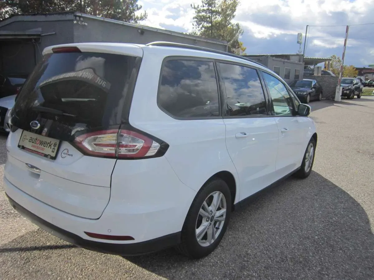 Ford Galaxy 2018 photo 3