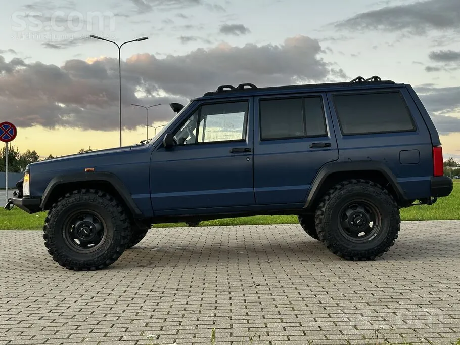 Jeep Cherokee 1996 photo 3