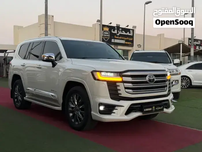 Toyota Land Cruiser 2024 photo 3