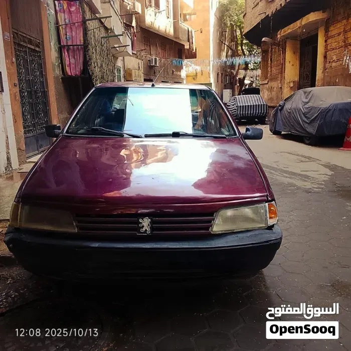 Peugeot 405
