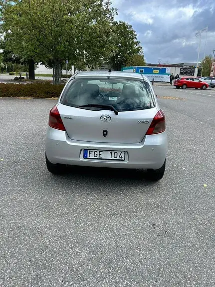 Toyota Yaris 2009 photo 4