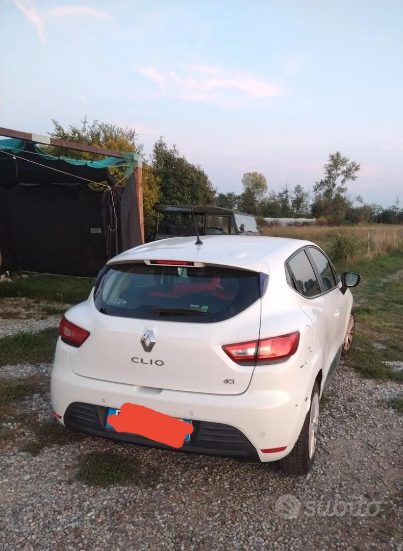 Renault Clio 2017 photo 2