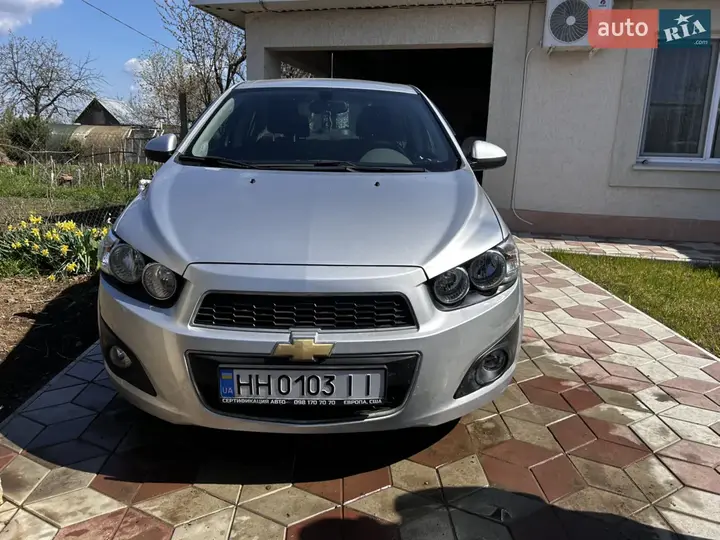 Chevrolet Sonic 2016 photo 2