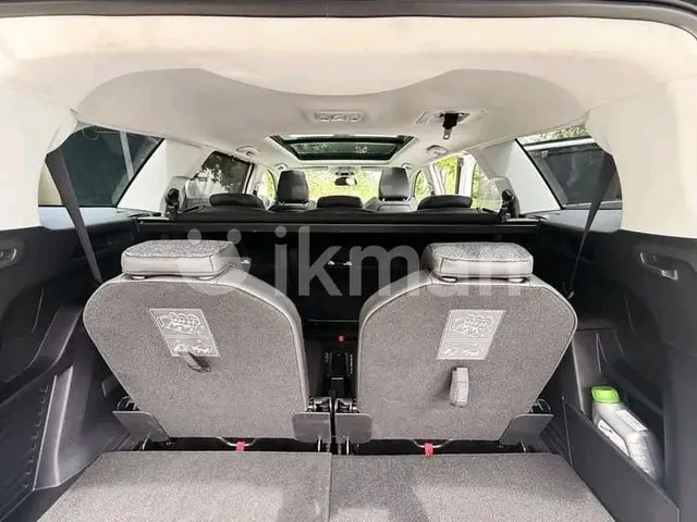 Peugeot 5008 2018 photo 3