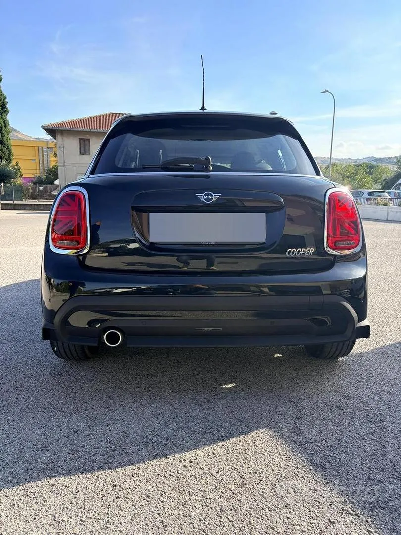 Mini Cooper 2023 photo 3