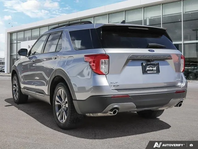 Ford Explorer 2022 photo 3
