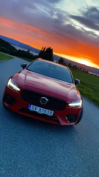 Volvo V90