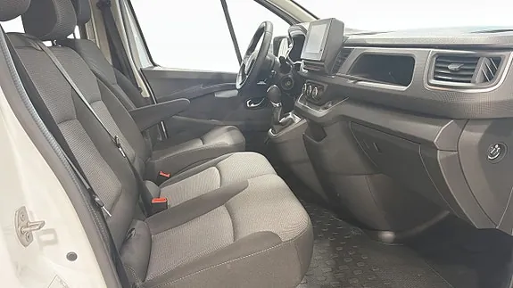 Renault Trafic 2024 photo 3