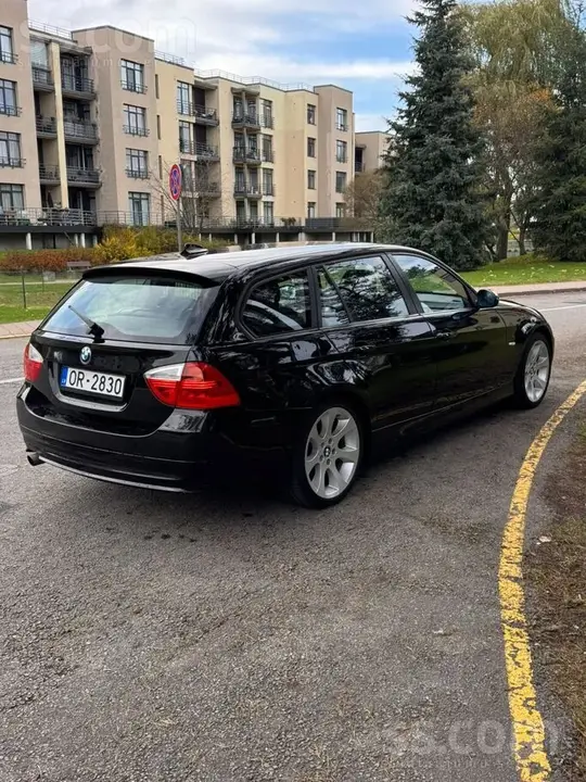 BMW 320I 2007 photo 3