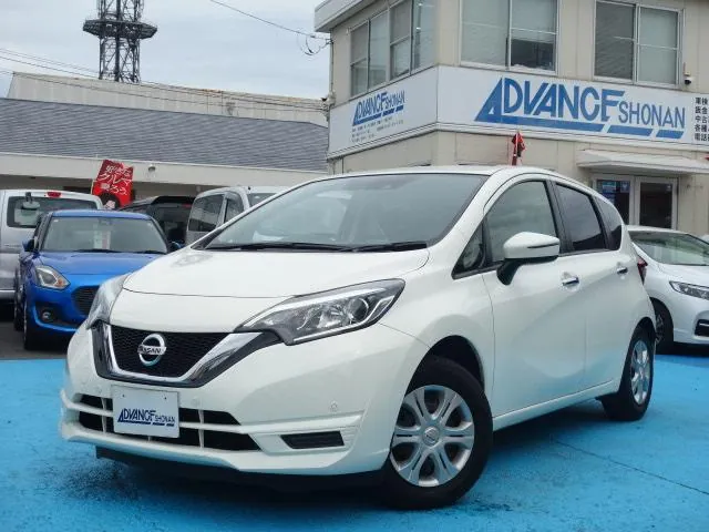 Nissan Note X