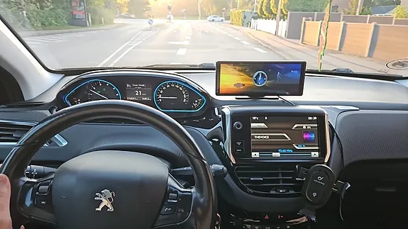 Peugeot 2008 2014 photo 2