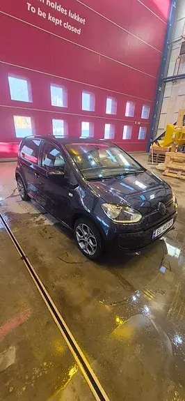 Volkswagen E-Up! 2014 photo 2