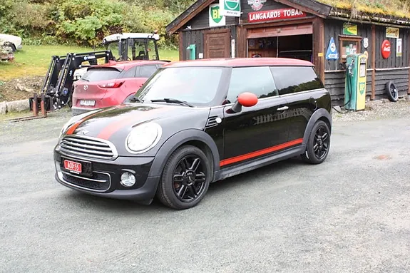 Mini Clubman Cooper D 2014 photo 2
