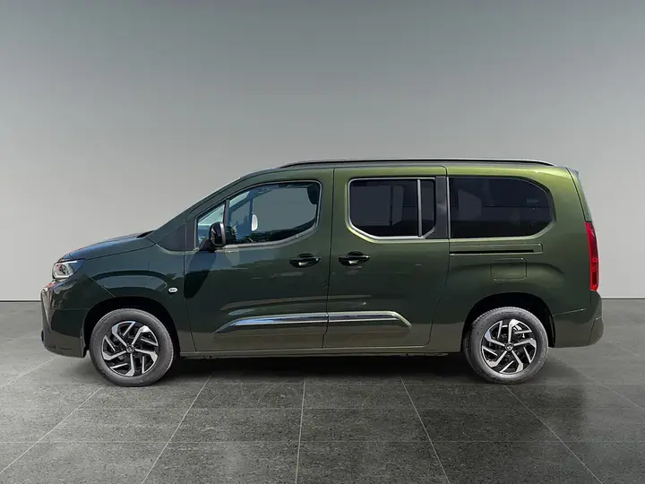 Toyota Proace City Verso L2 photo 2