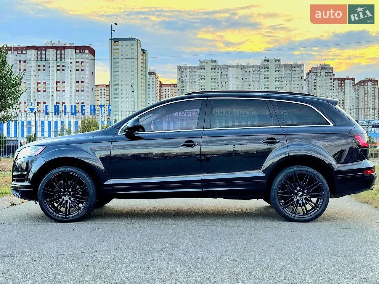 Audi Q7 2014 photo 4