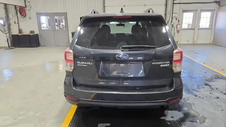 Subaru Forester 2017 photo 4