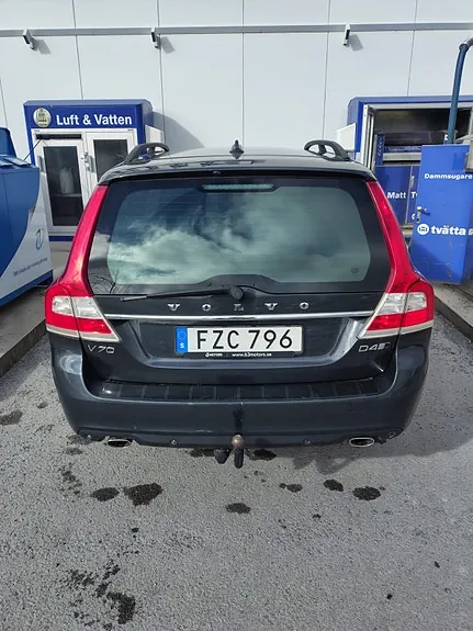 Volvo V70 2016 photo 2