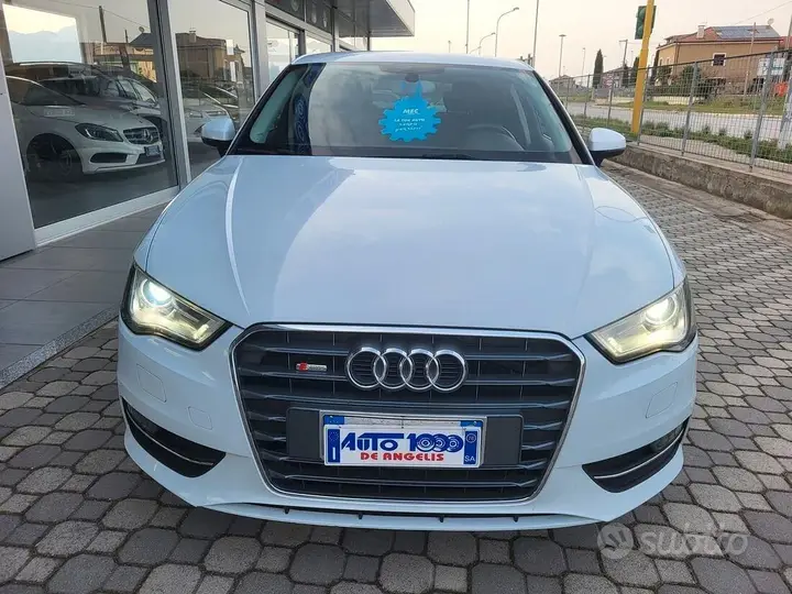 Audi A3 2014 photo 3