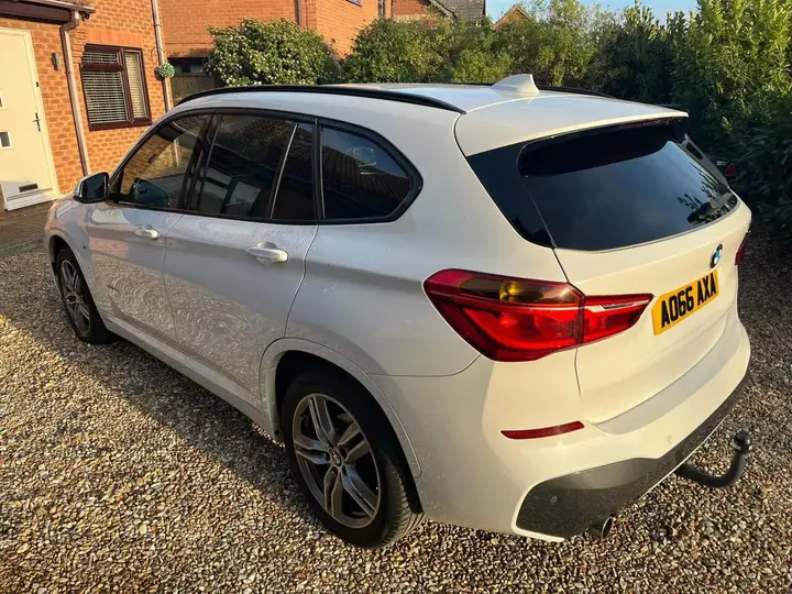 BMW X1 2016 photo 4