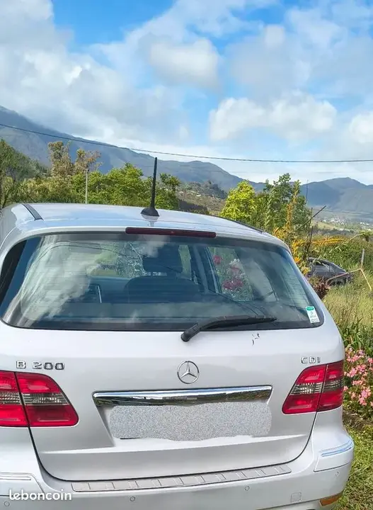 Mercedes-Benz B-Class 2009 photo 3