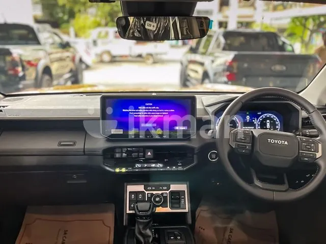 Toyota Hilux 2026 photo 2